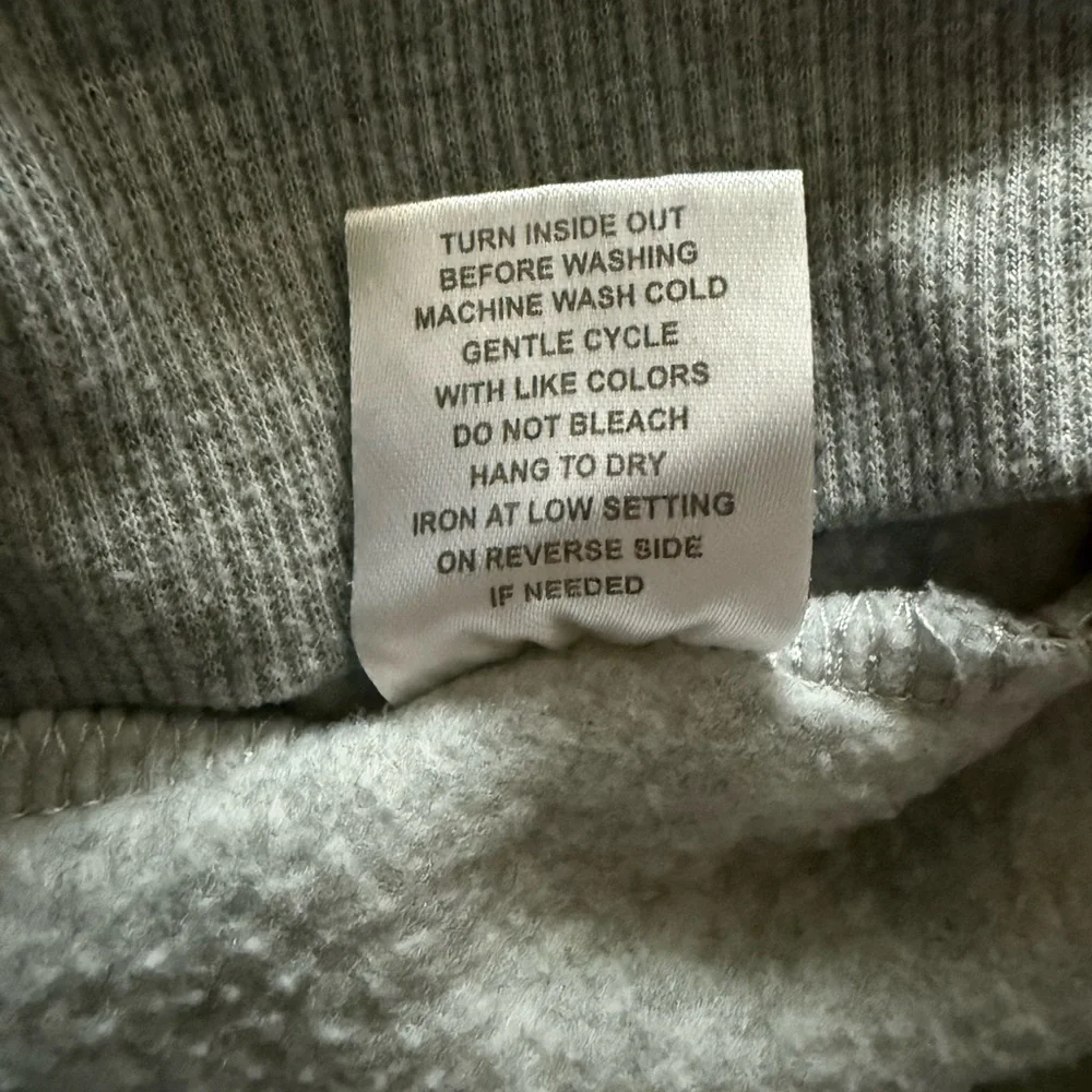 **SOLD** Gray Hoodie with Pink Accents - Picture 6 of 6